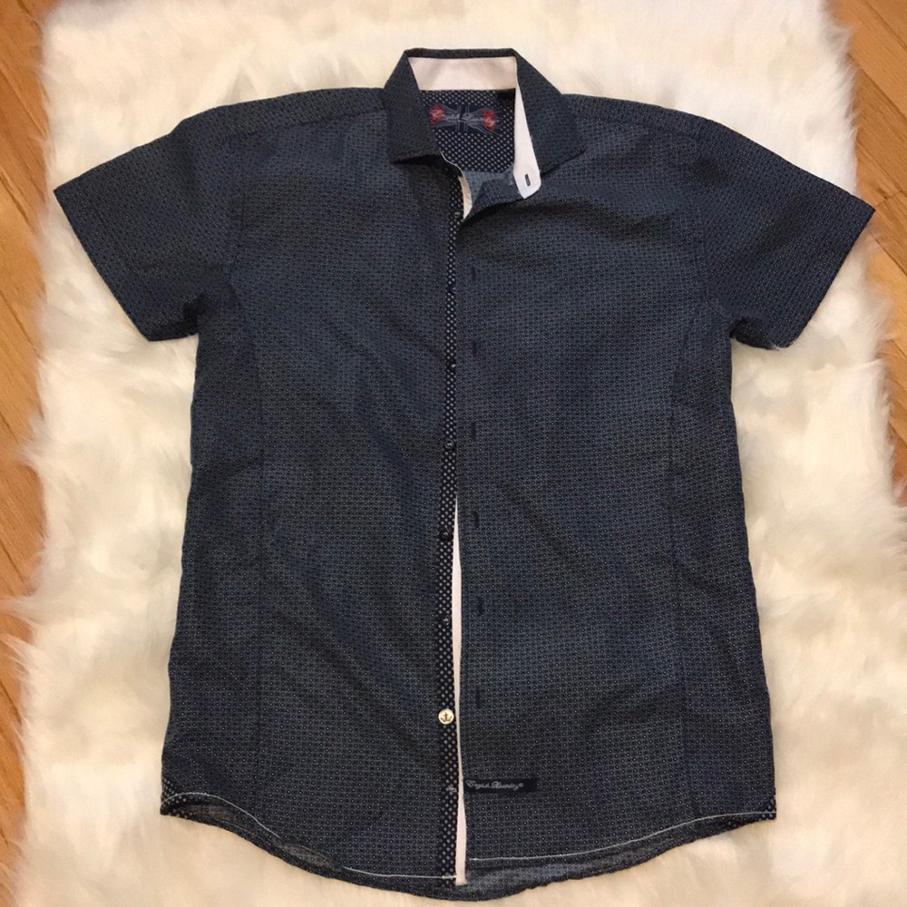 ❄️ 2 for $15 ❄️ Short sleeve Men shirt